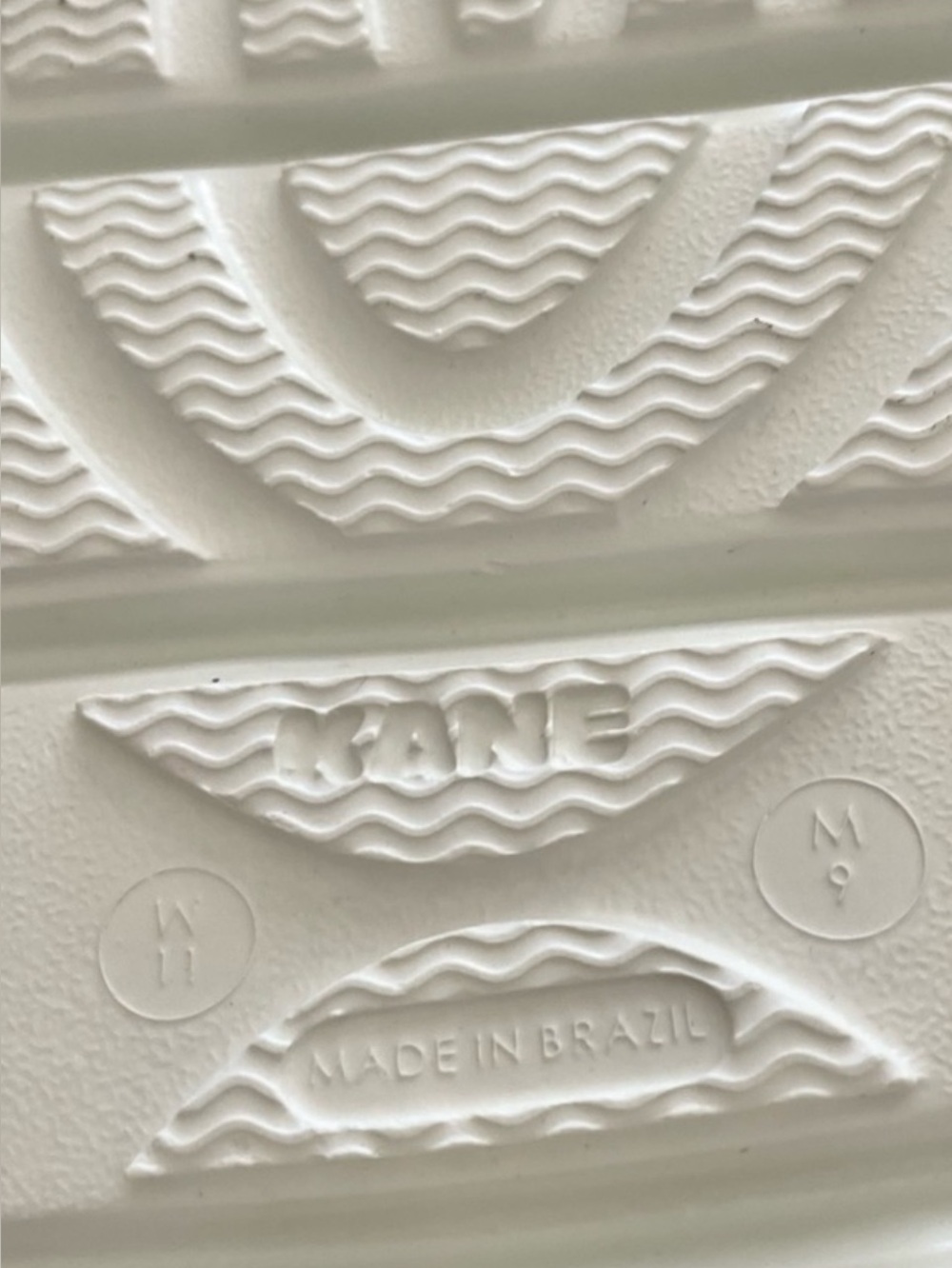 NEW Kane Revive Recovery Sneakers Shoes Size 11 Women Cloud Gray - Picture 11 of 13